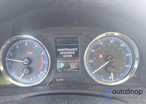 2018 Toyota Corolla Le from USA, damaged, VIN 5YFBURHE7JP745126